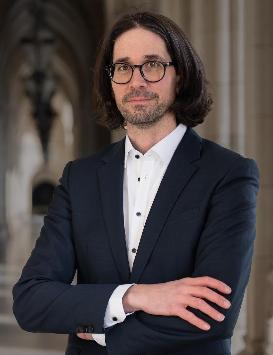 Portrait Alexander Bauer