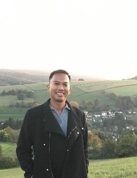 Portrait Lukmanul Hakim Zaini